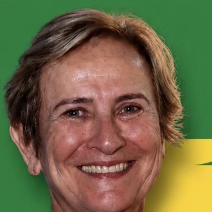 Juçara, passaporte e visto da Pedra Grande Turismo.