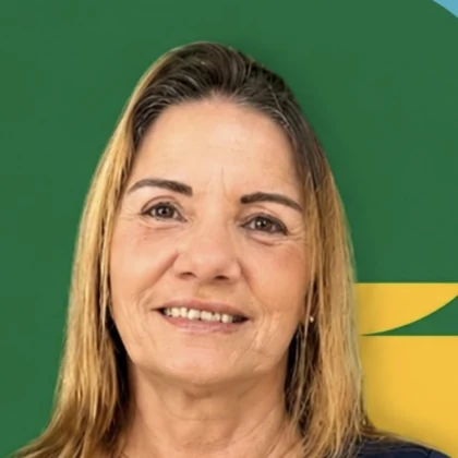 Patrícia, agente de viagens da Pedra Grande Turismo.
